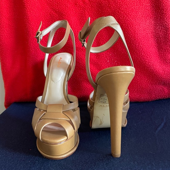 ALDO heels. Size 8. Color: tan neutral - Picture 2 of 5